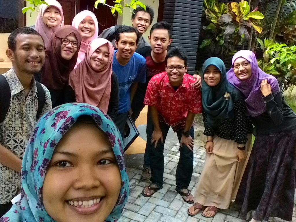ridwano79's tweet photo. #Kebersamaan #kekeluargaan #HappyNewYear https://t.co/wM98EUYaZv