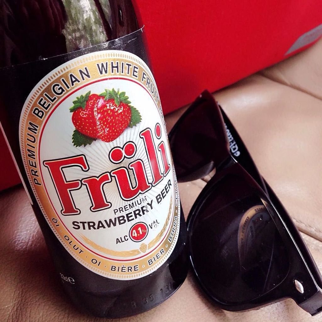 Stay cool and drink Fruli on your last holiday.