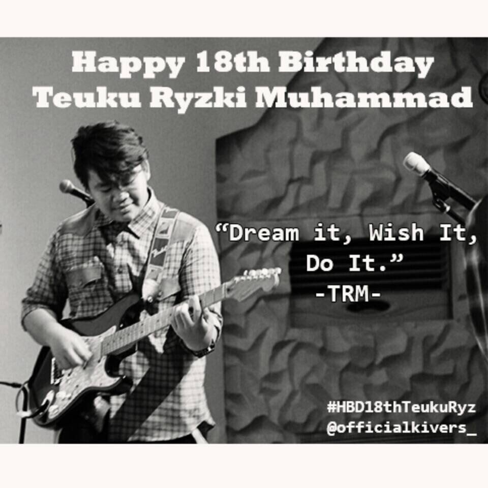 elvirarenataa's tweet photo. Ava ultah abang pake yang ini yaaa #HBD18thTeukuRyz cc: @officialkivers_ https://t.co/V2nbP6dH5i