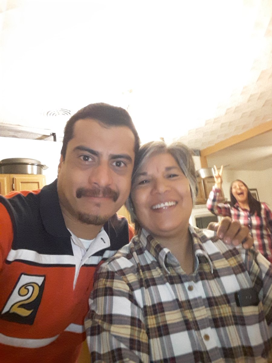 MsdJuan's tweet photo. Mis amores! https://t.co/QHqb98PZgc