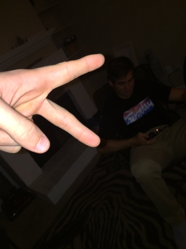 IsaacsonJackson's tweet photo. HAPPY BIRTHDAY COMING TO YOU LIVE @caleb7b https://t.co/4vnMBZPBP4