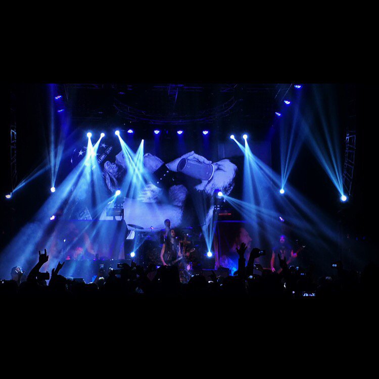 ZakkWyldeBLS's tweet photo. BIG BL THANKS To The DALLAS,TX "ST.DIME" CHAPTER For An AMAZING Night!!! BL FAMILY RULES!!!  tBLSt SDMF @WyldeAudio https://t.co/ynM9iKAM6a