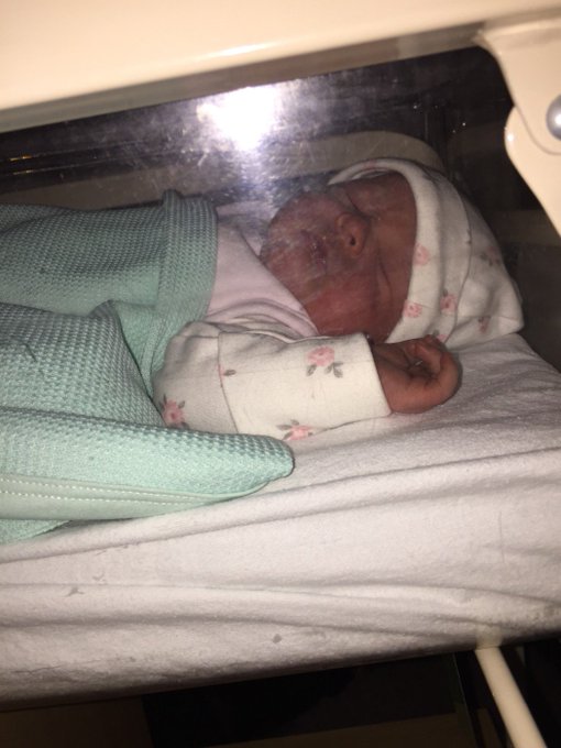 She finally arrived 10 days early.  Maisie 8lb3 😊😊😊😊😊💓💓💓💓💓💓🍼🍼🍼 cuddle time now😊🍼💖 https://t.co/EbZvI