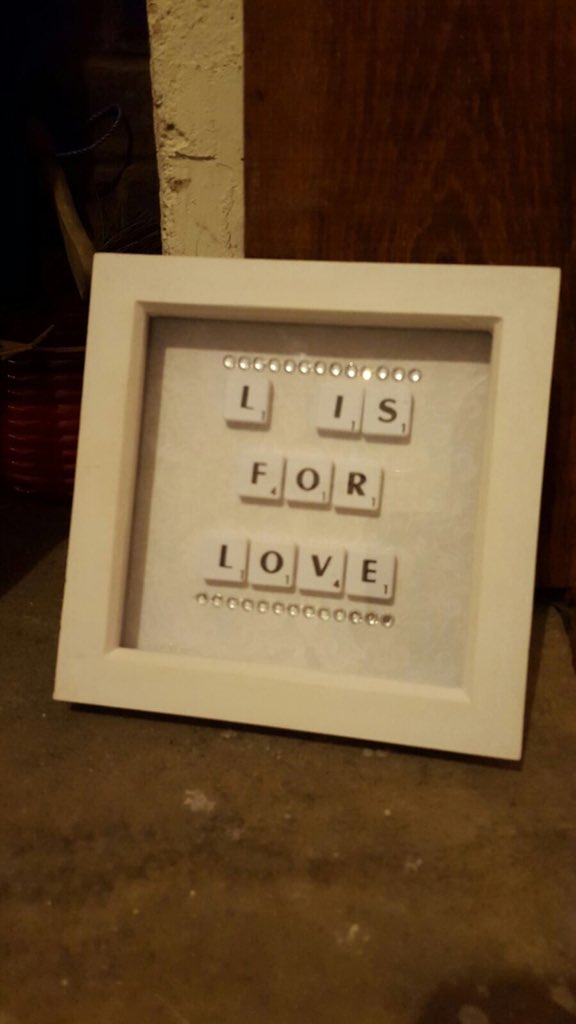 Beckysbuttonbox's tweet image. ❤️❤️❤️ Valentine's Day is just around the corner ❤️❤️❤️ get a special gift for that special someone ... £10+pp