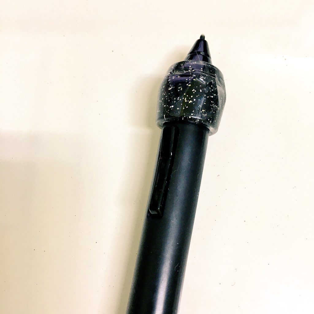 小学生の頃使ってたかも あのアイテム で長時間お絵描きや原稿をしても手が痛くならない Togetter 小学生の頃使ってたかも あのアイテム で長時間お絵描きや原稿をしても手が痛くならない Togetter