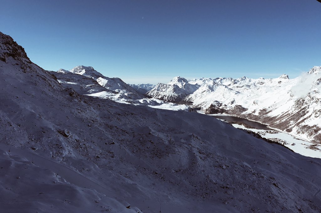 Corvatsch3303's tweet photo. Good morning you sexy white mountains! ๐ #corvatsch #topofengadin #freshsnow #winterishere https://t.co/E3uf4zDo6H