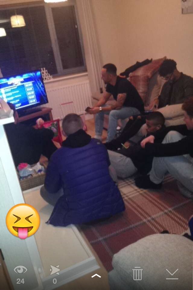 When one of the boyz makes it out the hood.! From Oaktree to ITV #takemeout <a href="/GazMeredith/">Gaz Meredith</a>