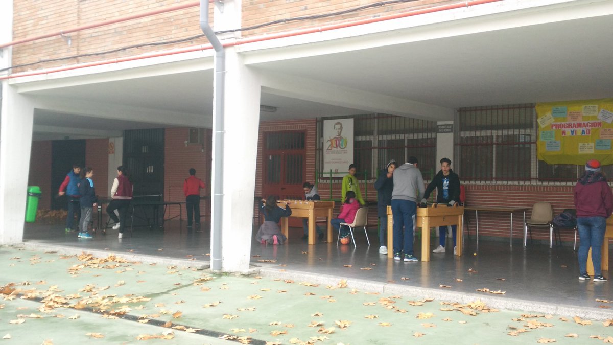 Encuentro deportivo con <a href="/CJLasNaves/">CJ Las Naves</a>  <a href="/CJCisneros_/">CJCisneros</a>