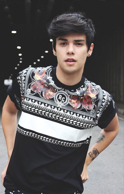 LuckoftheGreek's tweet image. "/Lucky/ I got such great genes."