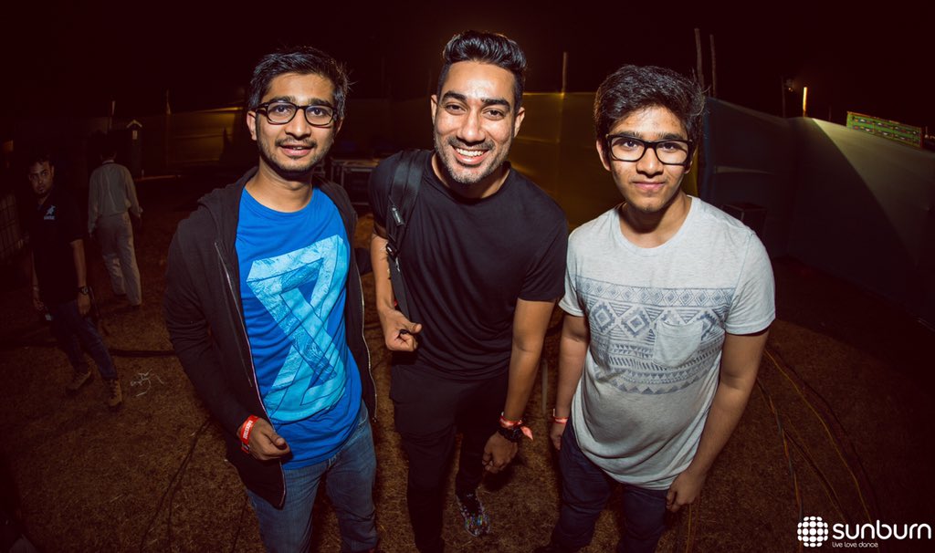 strangesandra1's tweet photo. Backstage at @SunburnFestival w/ #KoochaMonster @NUCLEYA, definitely one of the best sets at #SunburnGoa! https://t.co/qSD3D9SPIU