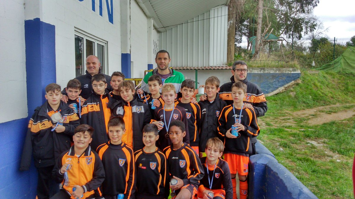 CopaNavidad2022's tweet image. Muchas gracias también por su participación a @efsanjoseobrero , @BurgosPromesas, @RSGimnastica y @cd_naval .