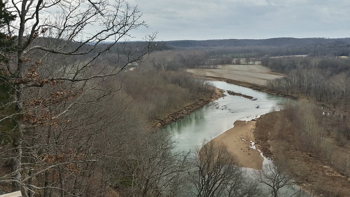 wadoni82's tweet photo. Time is like a river, ever flowing and changing it's course. #timeisinfinite #behumble #haveablessedday https://t.co/JwSlgaKt86