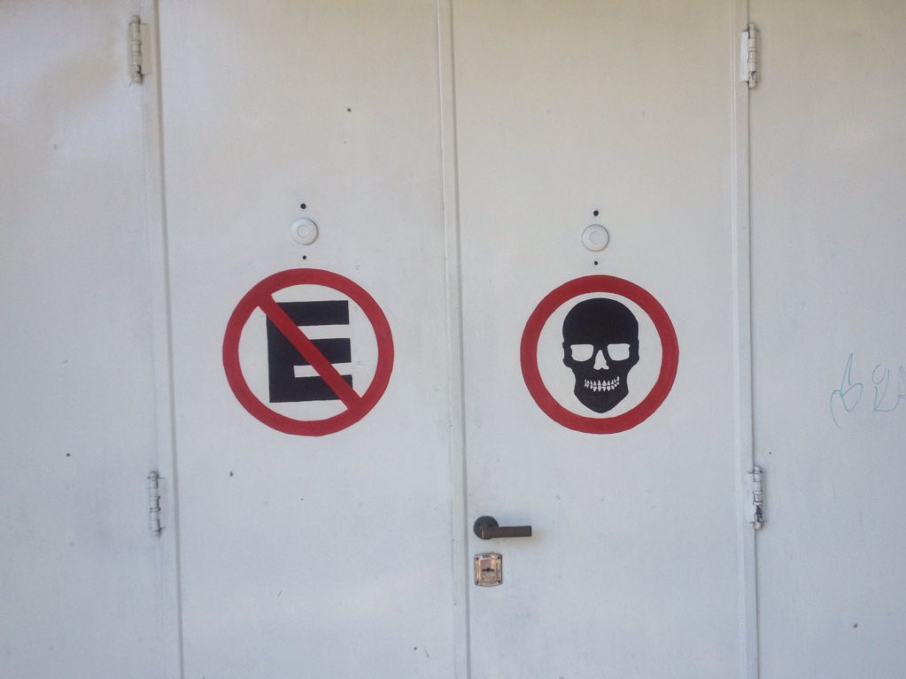 Estaciona y muere <a href="/GranadaMetal/">Granada Oficial</a>