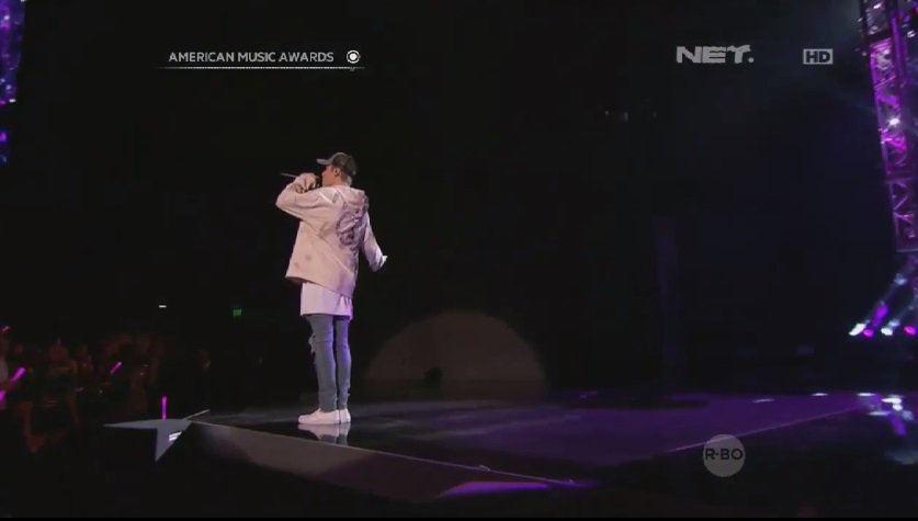 DickyRinaldo's tweet image. RT netmediatama: Where Are You Now - justinbieber #AMAs2015OnNET