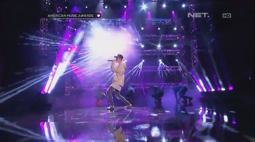 DickyRinaldo's tweet image. RT netmediatama: Where Are You Now - justinbieber #AMAs2015OnNET