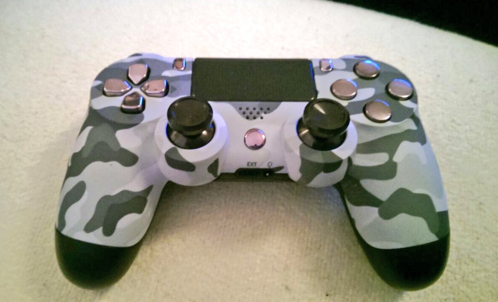 ControllerModHB's tweet image. #Camouflage #StylischeDrücker #letsMod #PS4 #Controller