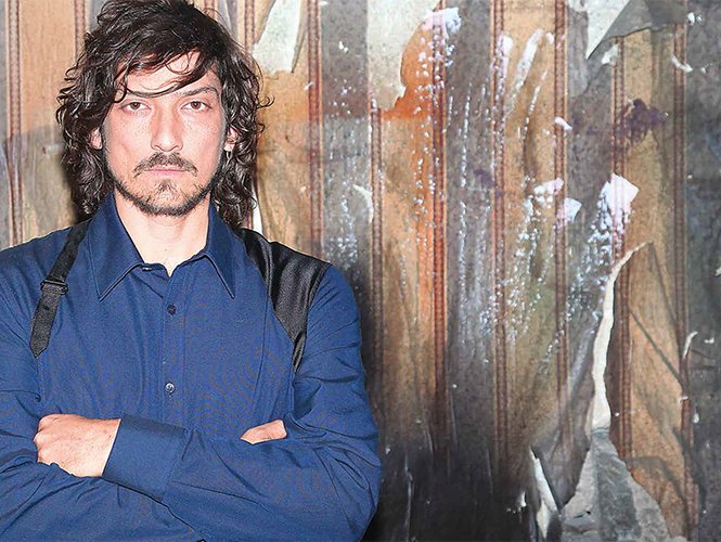 Funcion_Exc's tweet photo. León Larregui comparte su interior. https://t.co/g0U7OmN3nG https://t.co/qqW7kvBqCl