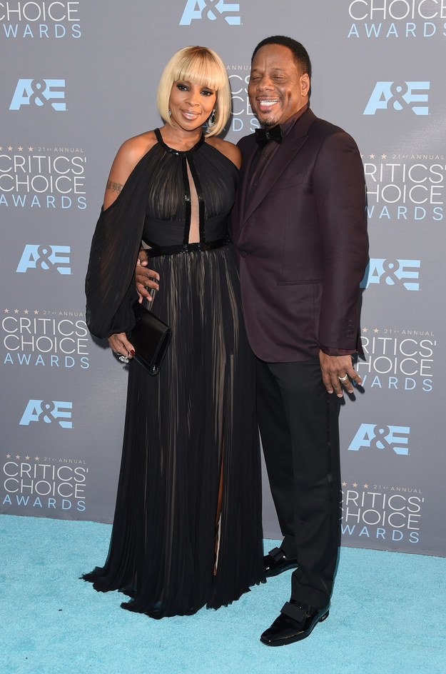 PopSourceTV's tweet photo. #MaryJBlige and Kendu Isaacs light up the red carpet at the 21st Annual #CriticsChoice Awards. #popsourcetv #celebs https://t.co/dniTANv7pC