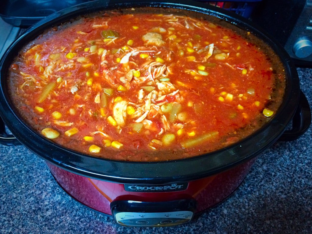 TheSaigonKid's tweet image. @crockpot_recipe @FoodLion @FoodNetwork #brunswickstew #ncstyle