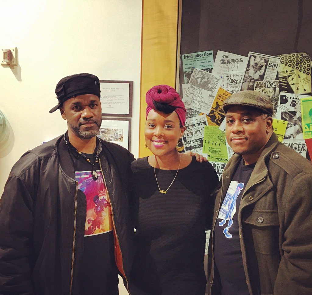 fluffyjo's tweet photo. Me w/ @anyabwile & Brian McGee of @bigcitycorp (#BrothermanComics) -inspiring, talented Brothas! #bcaf2016 https://t.co/pSSw1XPoHF