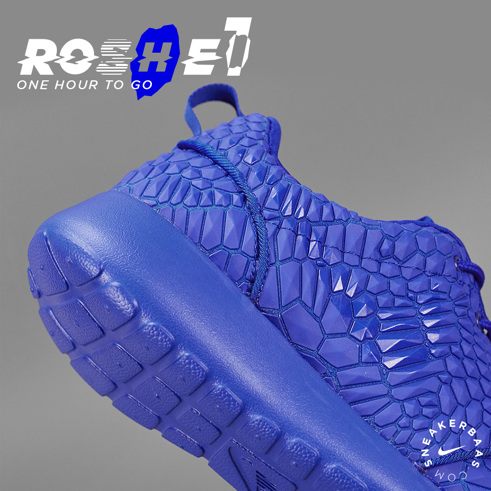 Sneakerbaas's tweet photo. 1 hour to go! 
https://t.co/so30Oo2vdp
#nike #roshe #dmb #diamondback #tripleblue https://t.co/7eYcnw86Qe