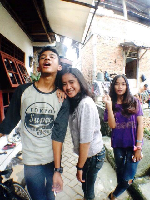 Tiii (@titirhia) on Twitter photo 