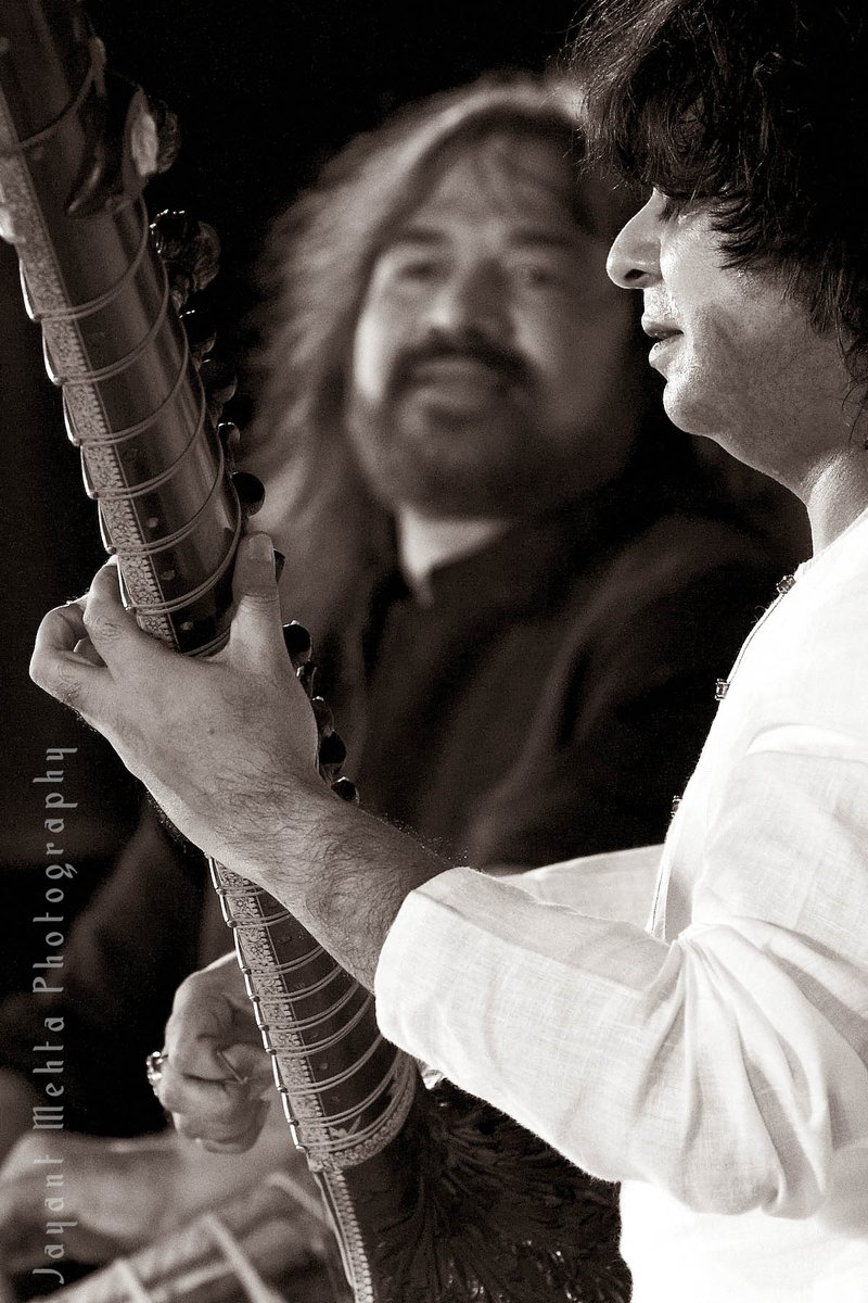 devpangarkar's tweet image. 