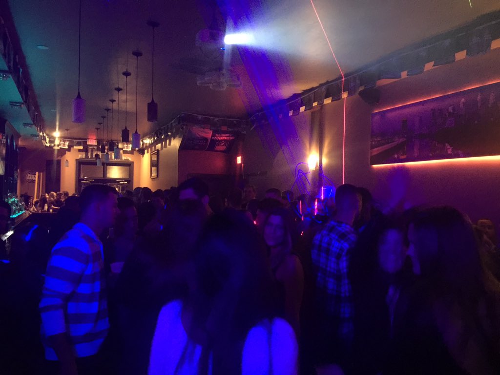 djbounce03's tweet photo. This is our Sunday F&amp;$K what ya heard😁@phillys_pub2015 @fintin_fagan @ESU_PartyKings😜😜@wasabiwrx https://t.co/39LgAwkhUO