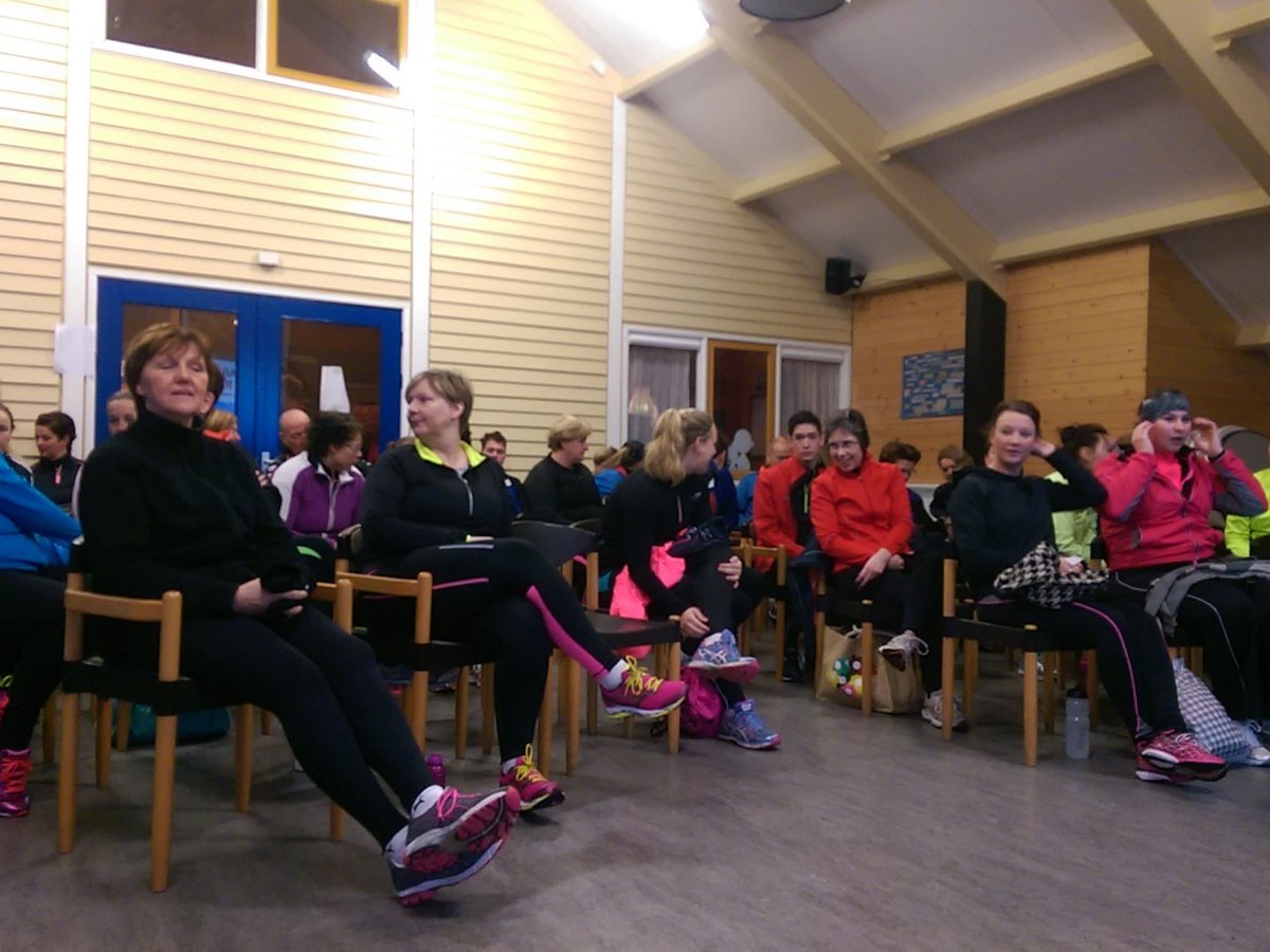 Het begint al aardig vol te stromen in ons clubgebouw voor de @StarttoRunNL.