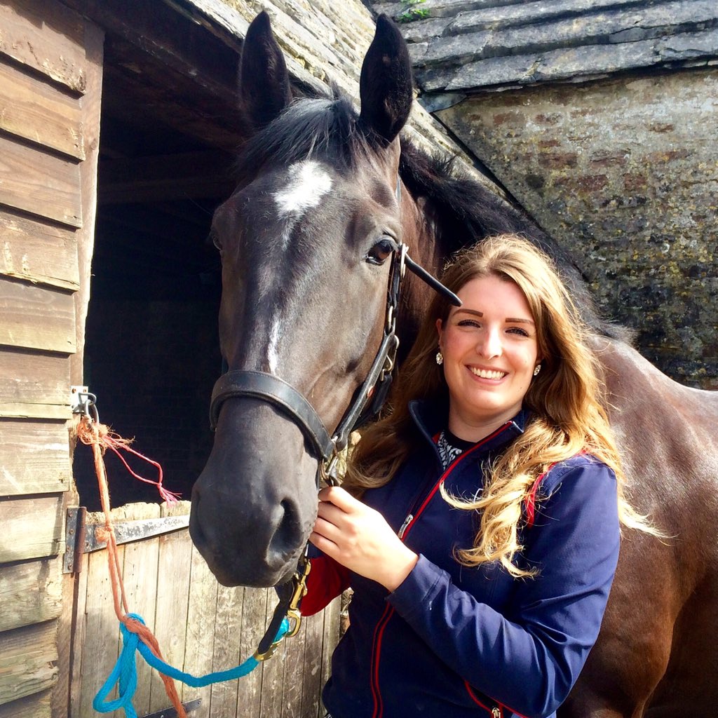 MandzP1992's tweet image. @TreehouseHorse @EquineHour thank you 😊🐴