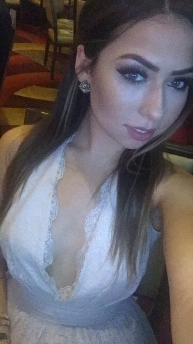 2016 XBIZ awards ✨ https://t.co/ITJYcYDVNv<a href="/tag/avntrophygirl"class="tags"><span>#avntrophygirl</span></a>