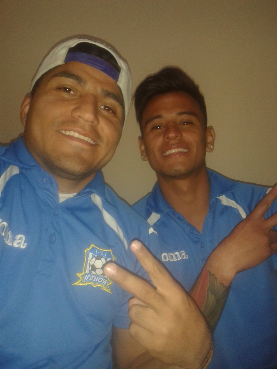 Saludos desde la concentracion de INDIOS DE CD.JUAREZ!!!! <a href="/futaztecadep/">.</a> #ViernesBotanero <a href="/Antonio_Rosique/">Antonio Rosique</a>