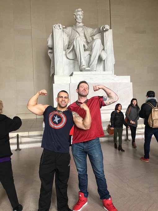 It's MAL! Just some sightseeing before the fun begins. https://t.co/WhsNWNpYRv<a href="/tag/tattoo"class="tags"><span>#tattoo</span></a>