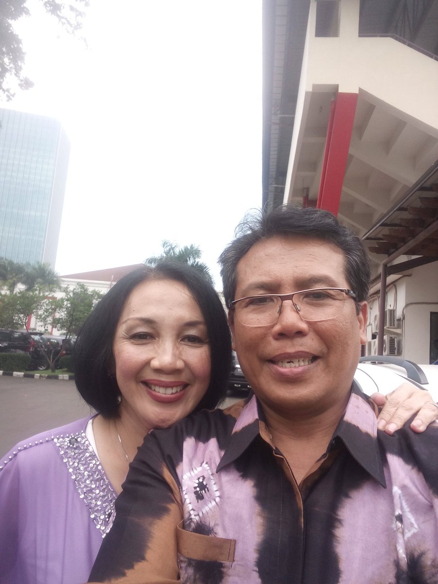 fadjroeL's tweet photo. selamat siang #SahabatFADJROEL https://t.co/SBhuCgt7jH