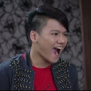 ArtisAwardsIndo's tweet photo. Vote @MrIlhm sebagai “Aktor Paling Memikat 2016” Caranya dengan RETWEET foto ini! https://t.co/msshoY6PGL