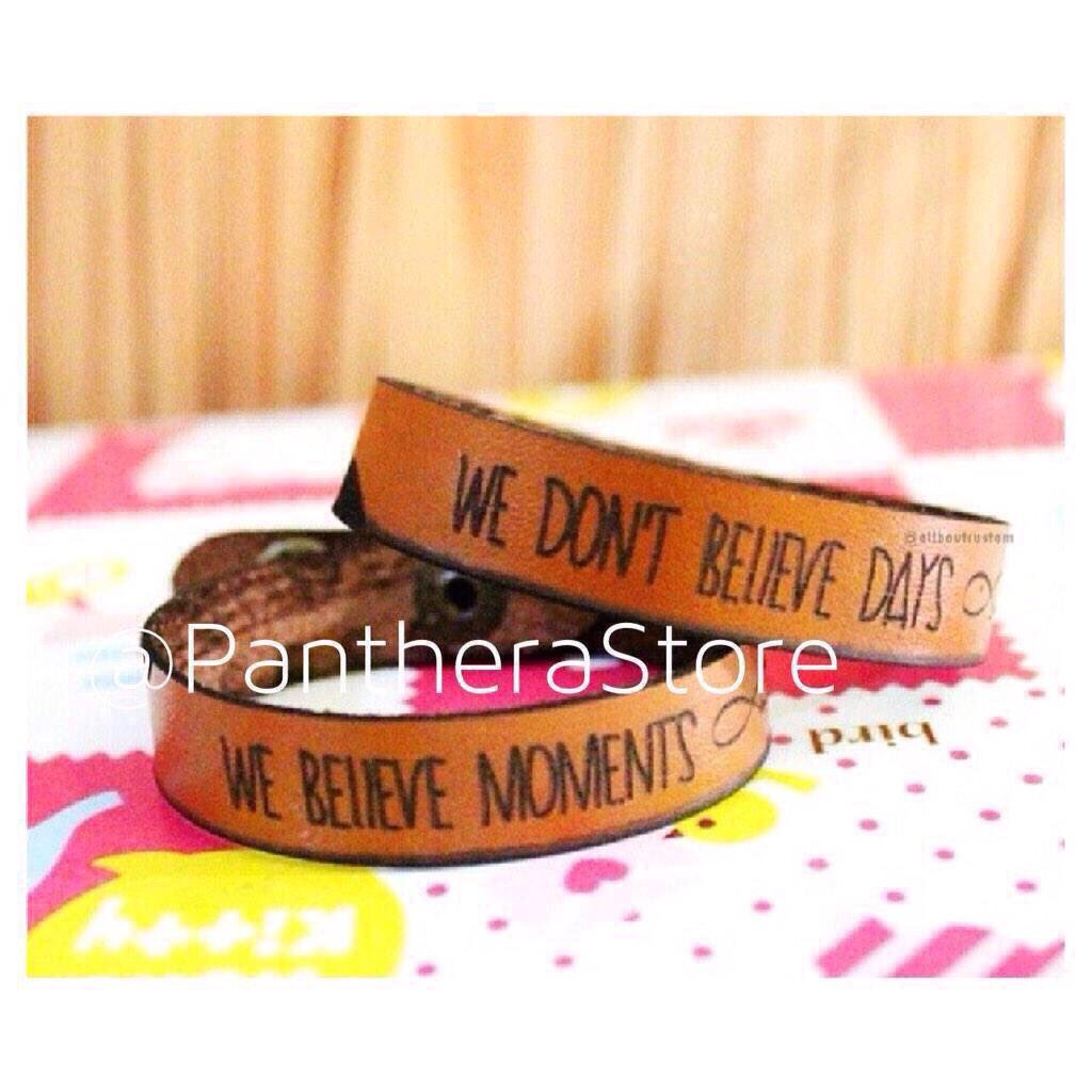 Nih selain tulis nama, bisa juga tulis quotes yg kamu suka loh!😍😎 bebas pilih semuanya!! INVITE PIN 5C8EA7D