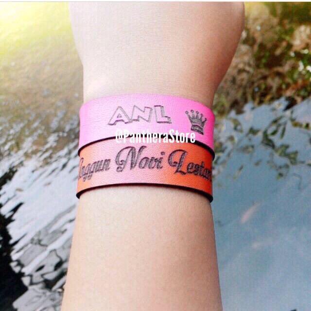 Nih dipake keren kan!😎👍🏻 bs tulis nama apapun bebas! 👉🏻PIN: 5C8EA7D
👉🏻LINE: @avo4345l (PAKE @ YA)
👉🏻WA: 087777795112