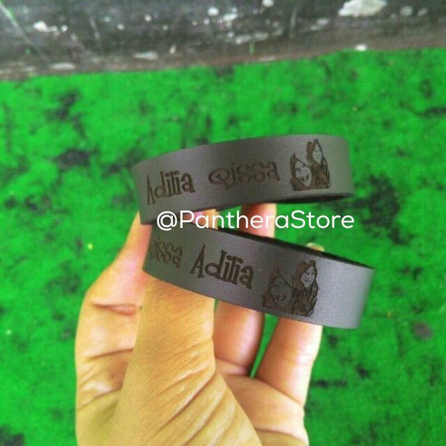 Pakai foto juga bisa loh😍😍 couple an brg sahabat jg bs! 👉🏻PIN: 5C8EA7D
👉🏻LINE: link di bio
👉🏻WA: 087777795112