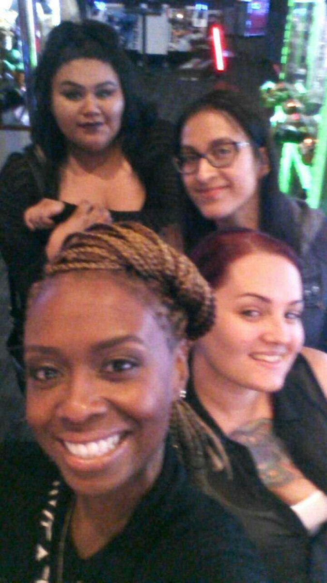 Cougars4Trey's tweet photo. #PhoenixAngels #AngelDinner #TreysAngels #AngelLove https://t.co/8UBqFEAYif