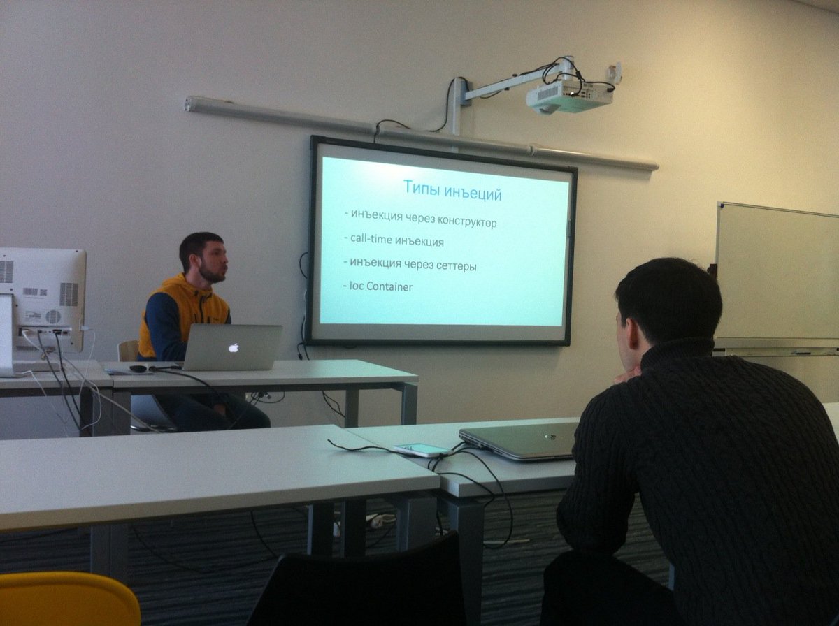 0x_dd's tweet image. На devday 29 в @InnopolisU Руслан Гатиятов из droidlabs очень интересно рассказывает про инверсию зависимостей