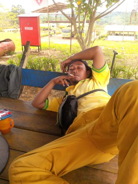 yantoloder tweet picture