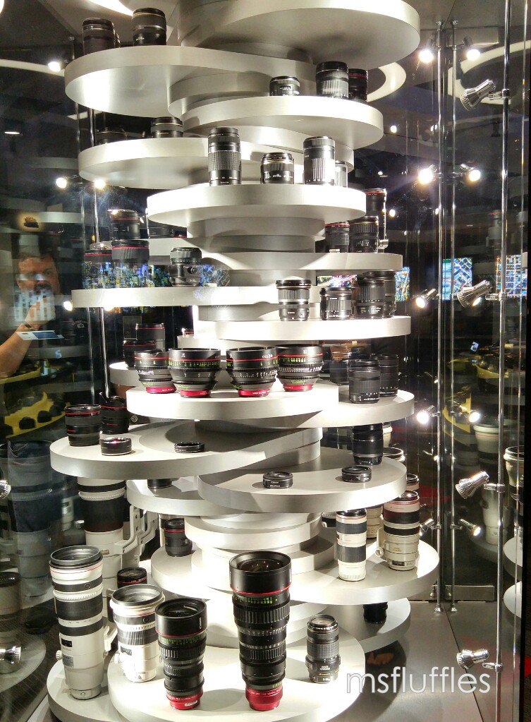 cuber42280's tweet photo. Canon lenses! Want. Them. All. RT if ya like it! https://t.co/bB4eMDX211