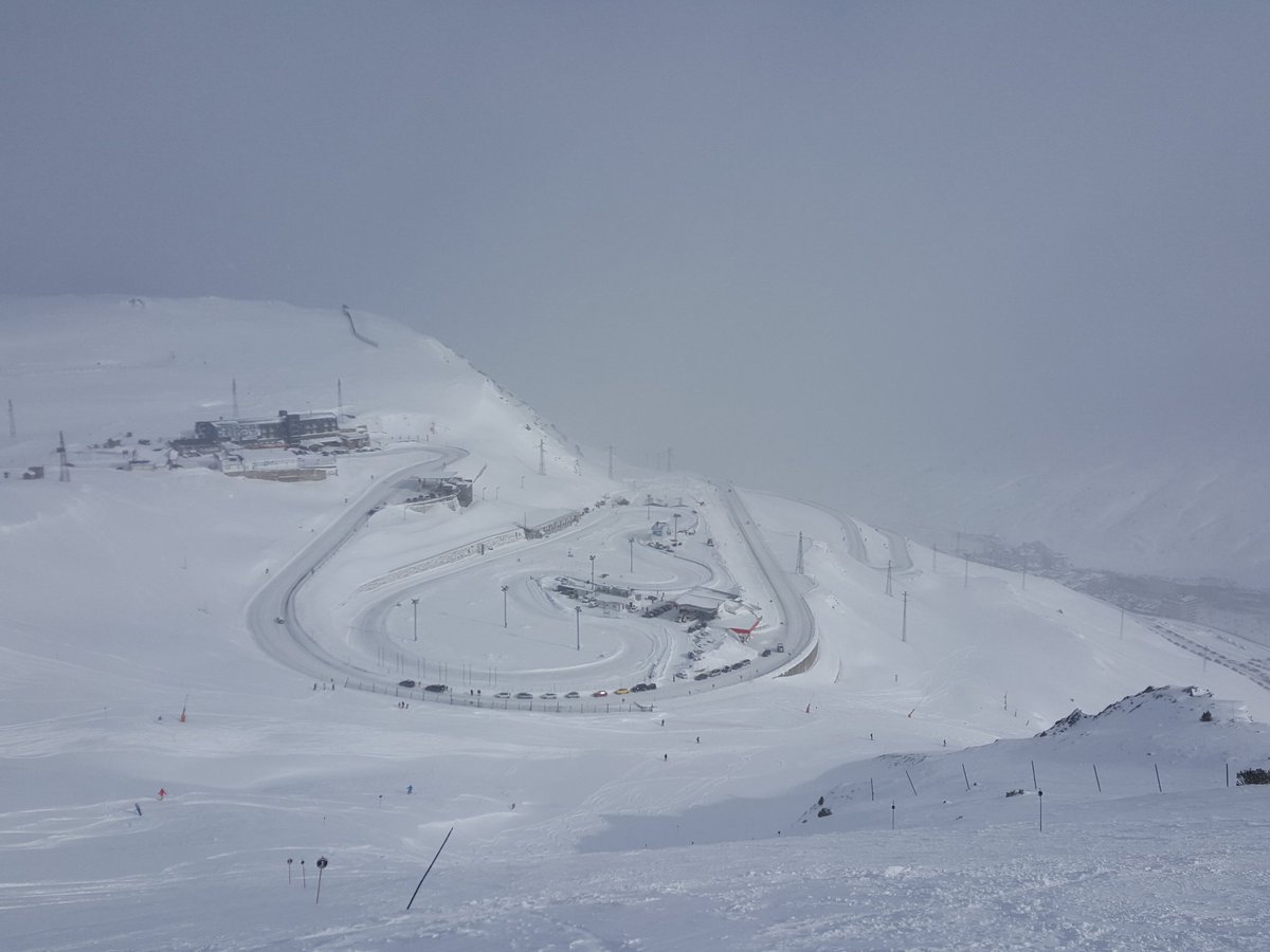 lugaresdenieve's tweet photo. Por fin un powder day, Gran día de nieve en Grandvalira @grandvalira @enjoyingandorra @nwpowderdays @Ecastanyos https://t.co/B2snDNyTY6