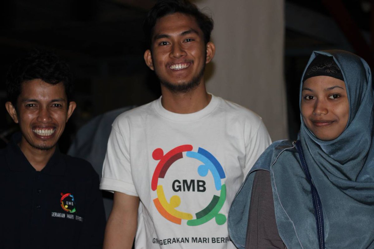 GMBerbagi's tweet photo. Kalau ini foto GMB'ers yg ngadakan roadshow GMB semalam di Palu, ..hari ini Aceh yg ngadain #RoadtoGMB https://t.co/GHvd5CFgnz