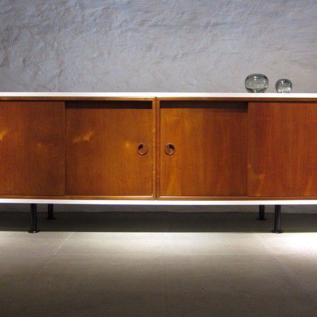 VintageJadore's tweet photo. https://t.co/twBiJGwuQ3 #monopoldesign #midcenturymodern #sideboard #poulcadovius #skandinaviskdesign #vintage #vi… https://t.co/csIw7FdL5M