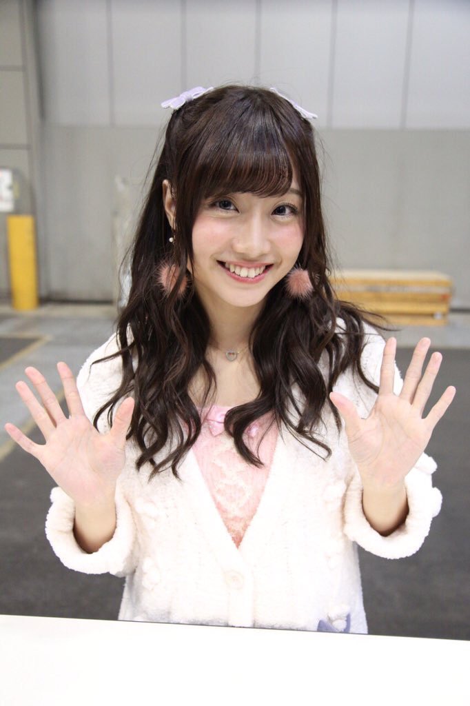 W シバスヤァ ヲタクの命を繋ぐヲタク 阿弥ちゃんの部屋着スタイル衣装可愛い 間近で見るともっと可愛い 柴田阿弥 ただいま握手会中 T Co Iwxpdqpsd5 Twitter W シバスヤァ ヲタクの命を繋ぐヲタク 阿弥ちゃんの部屋着スタイル衣装可愛い 間近で見るともっと可愛い 柴田阿弥 ただいま握手会中 T Co Iwxpdqpsd5 Twitter