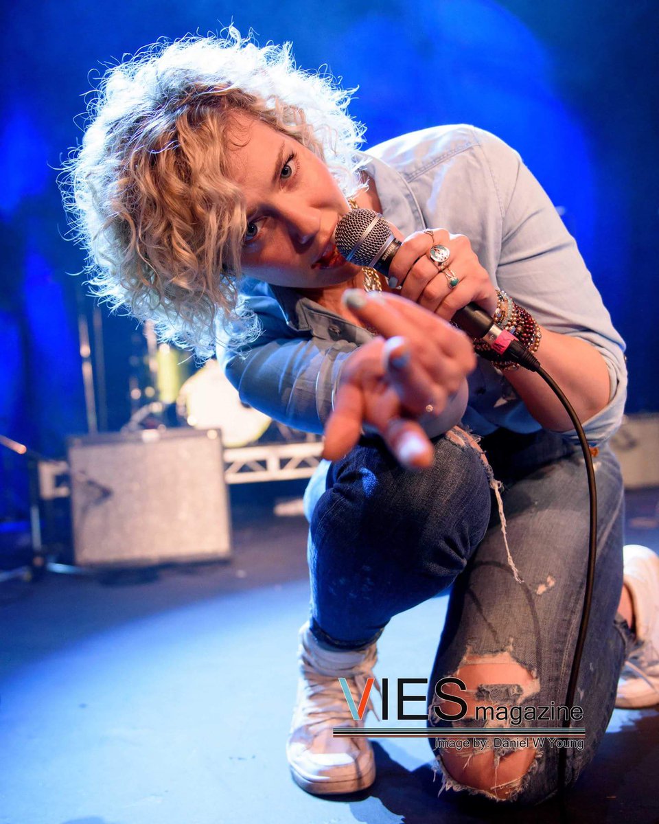 #singitfwd hit a #jackpot with this #littledevil tonight... <a href="/iamjocelynalice/">Jocelyn Alice</a> 
Pics/Rvw to come @VIESMag