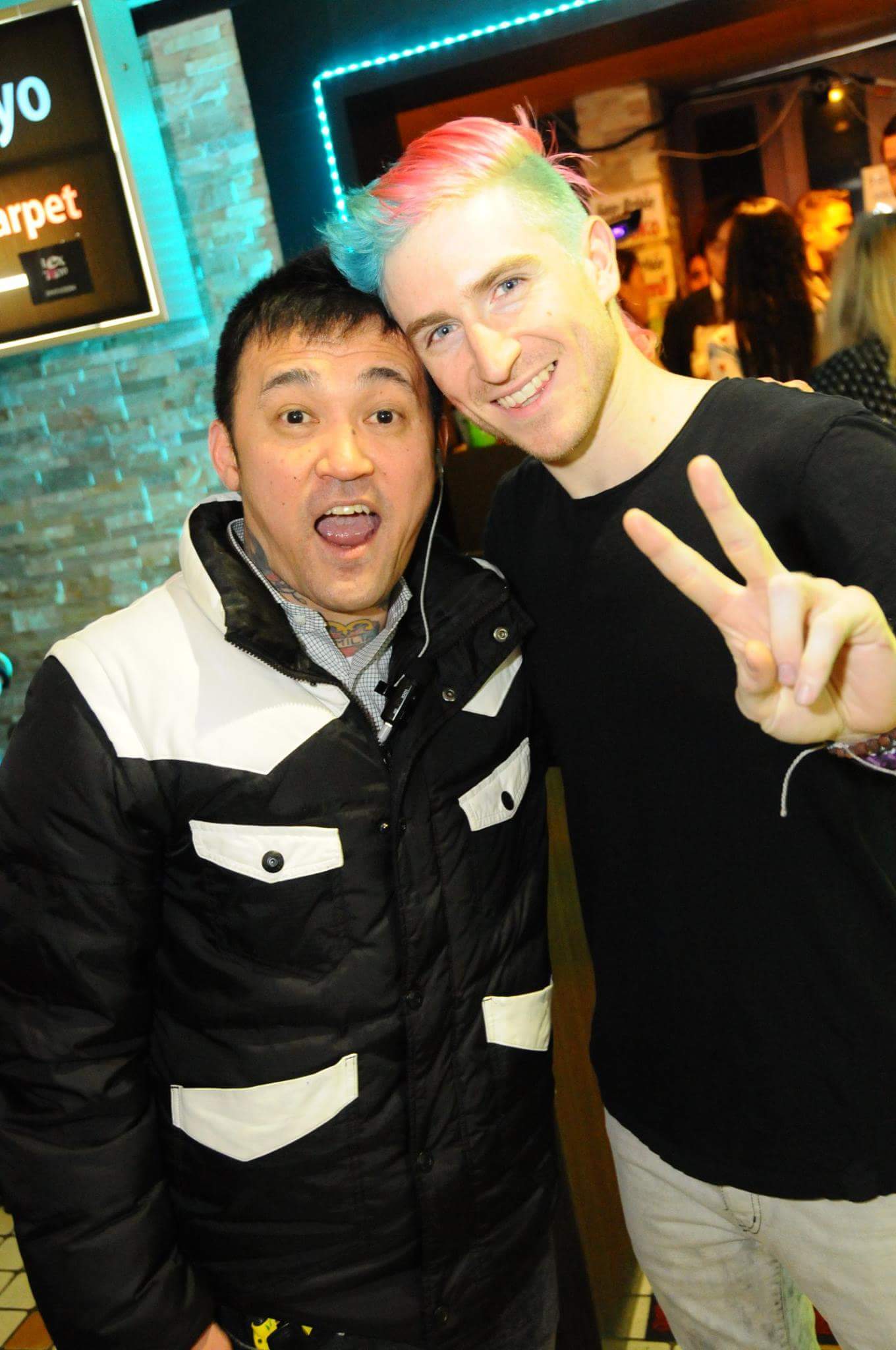 Taka Masuda Twitterren With Nick From Walk The Moon ウォーク ザ ムーンのニックと再会 Walkthemoonband ウォークザムーン New Lex Tokyo クラブ レックス T Co 0zbxbre14n Taka Masuda Twitterren With Nick From Walk The Moon ウォーク ザ ムーンのニックと再会 Walkthemoonband ウォークザムーン New Lex Tokyo クラブ レックス T Co 0zbxbre14n