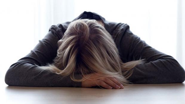 RTLnieuws's tweet photo. Maandag is het Blue Monday. Depressiviteit is tweede volksziekte, en nog steeds een taboe: https://t.co/shb3kY7a9Z https://t.co/BVeWyYDBWk