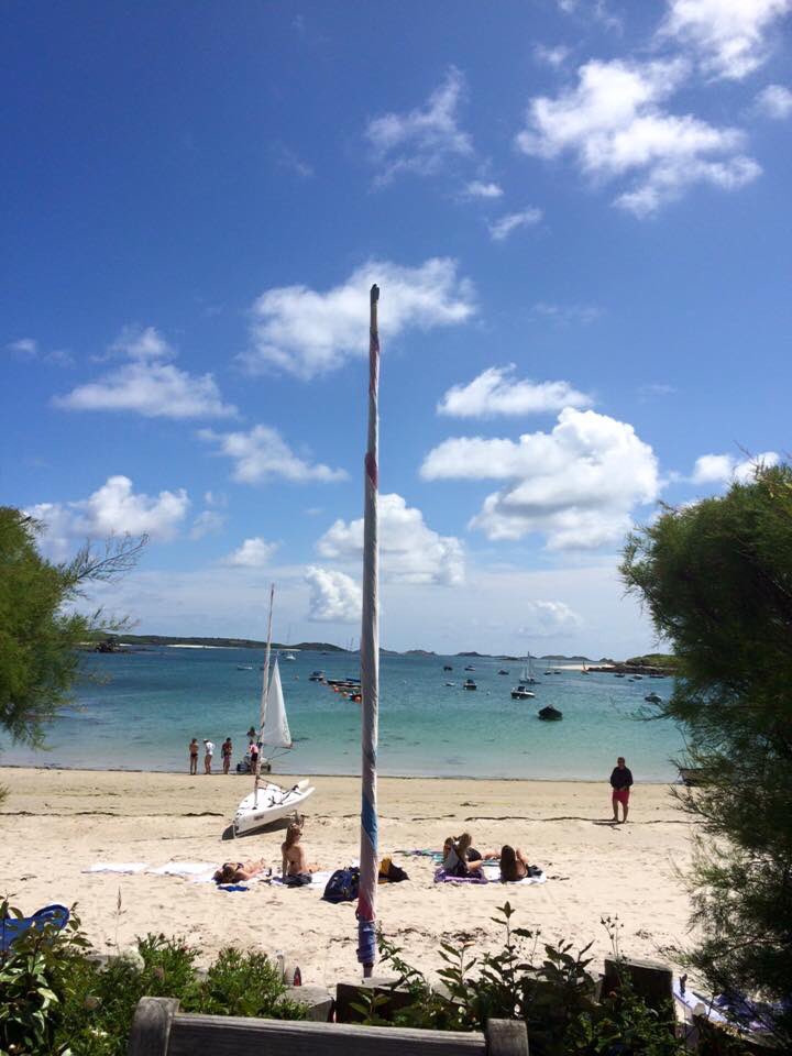 <a href="/IOSTravel/">Isles of Scilly Travel</a> this is my favourite "are you sure you're not in the Caribbean?" from last year, from <a href="/RuinBeachCafe/">Ruin Beach Cafe</a>